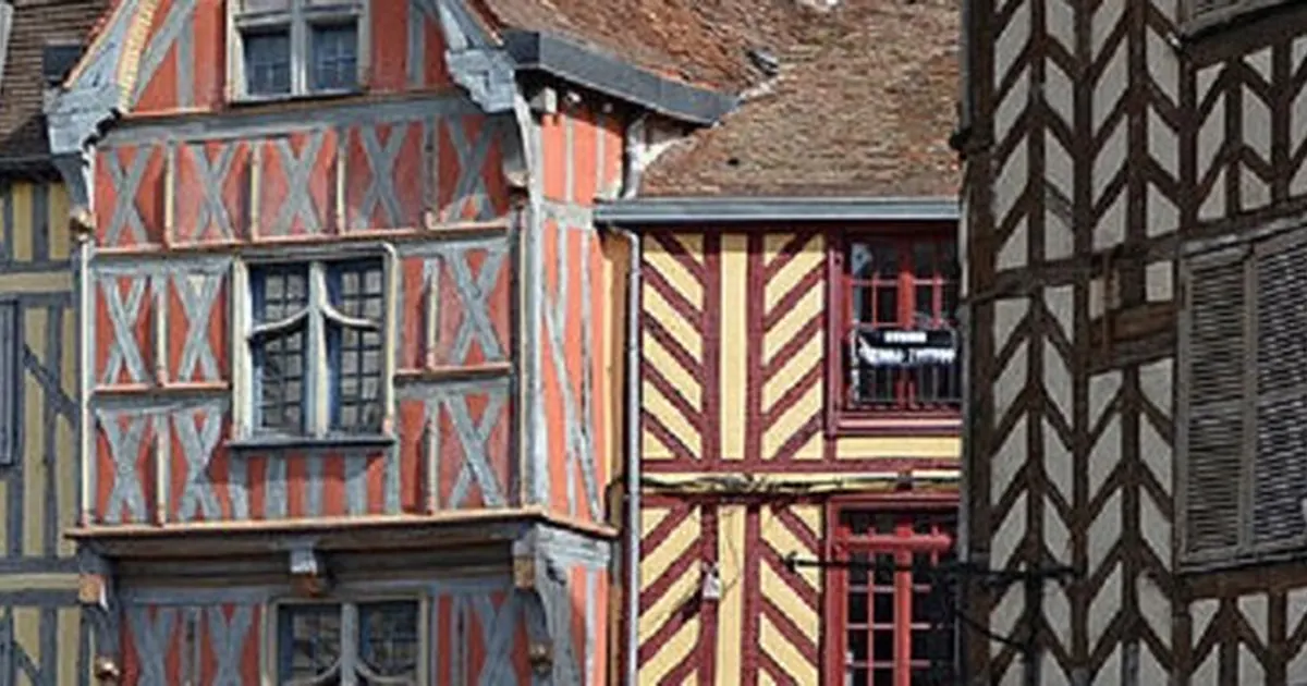 DPE à Palais de Justice-Saint-Eusèbe-Pont, Auxerre : analyse du bâti local — Auxerre